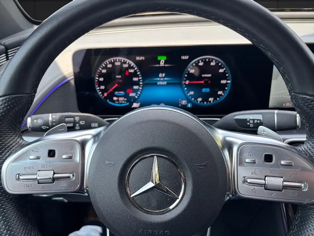 Mercedes-Benz EQC 400 4MATIC AMG Line - Thumbnail 8
