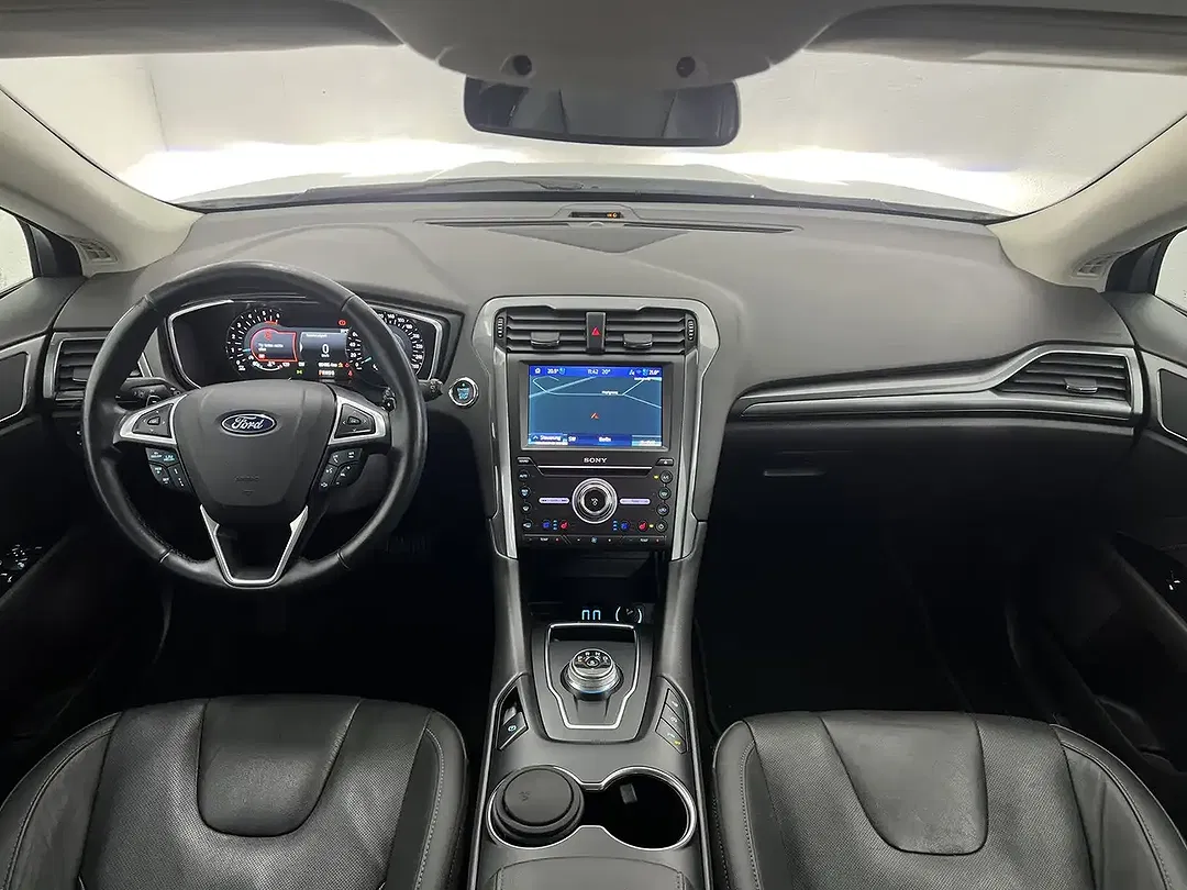 Ford Mondeo 2.0 EcoBlue 4x4 Titanium - Thumbnail 3