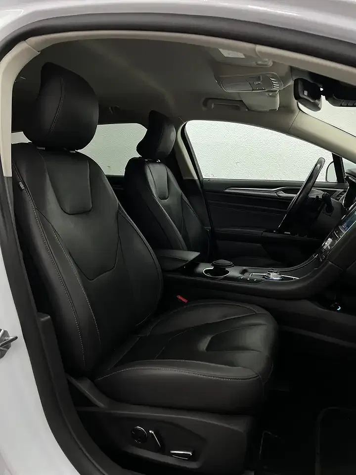 Ford Mondeo 2.0 EcoBlue 4x4 Titanium - Thumbnail 8