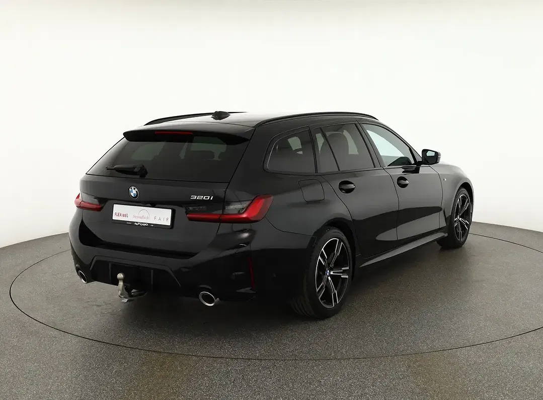 BMW 320 AUT Touring M Sport - Thumbnail 4
