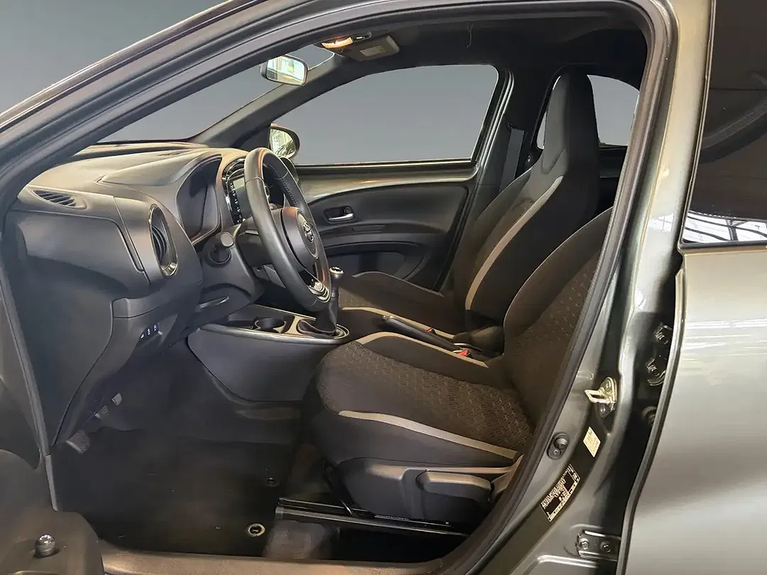Toyota Aygo X - Thumbnail 10