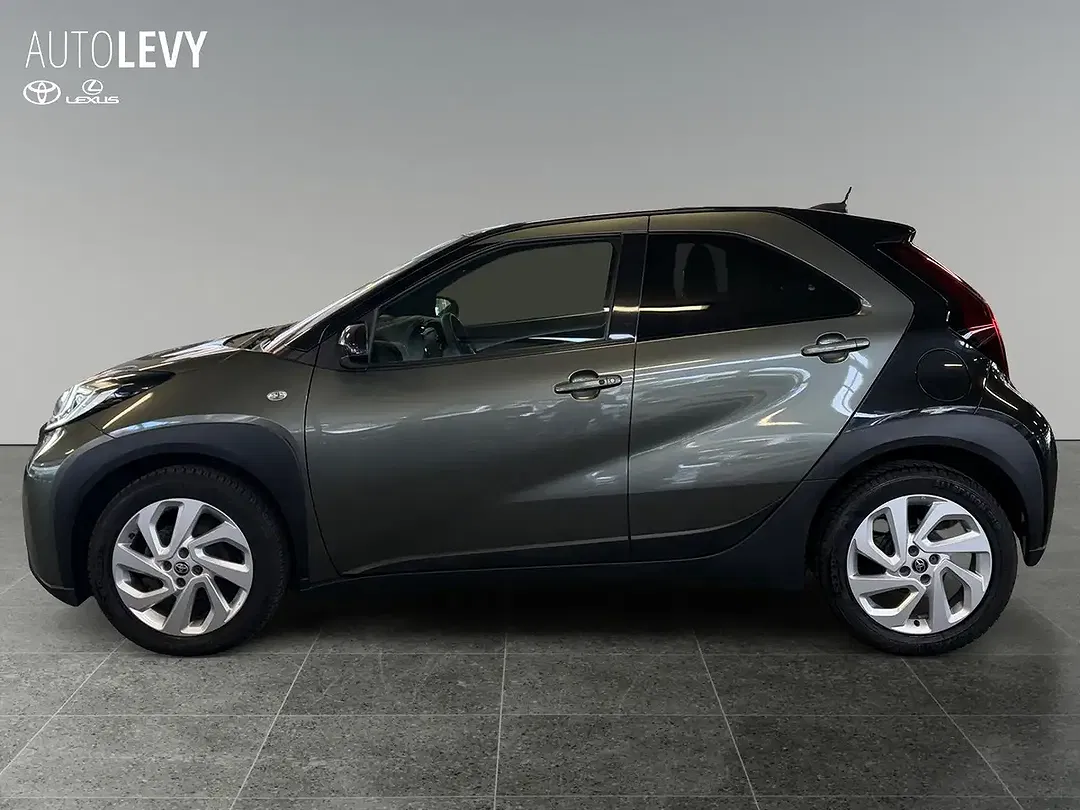 Toyota Aygo X - Thumbnail 3