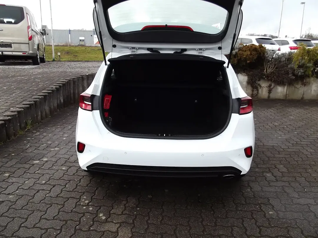 Kia Ceed / cee'd Vision - Thumbnail 7