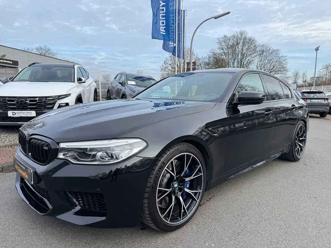 BMW M5 xDrive Competition - foto 1