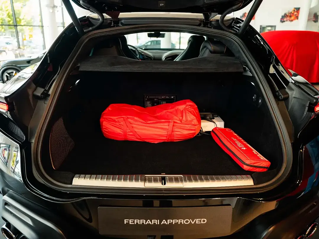 Ferrari Purosangue - Thumbnail 11