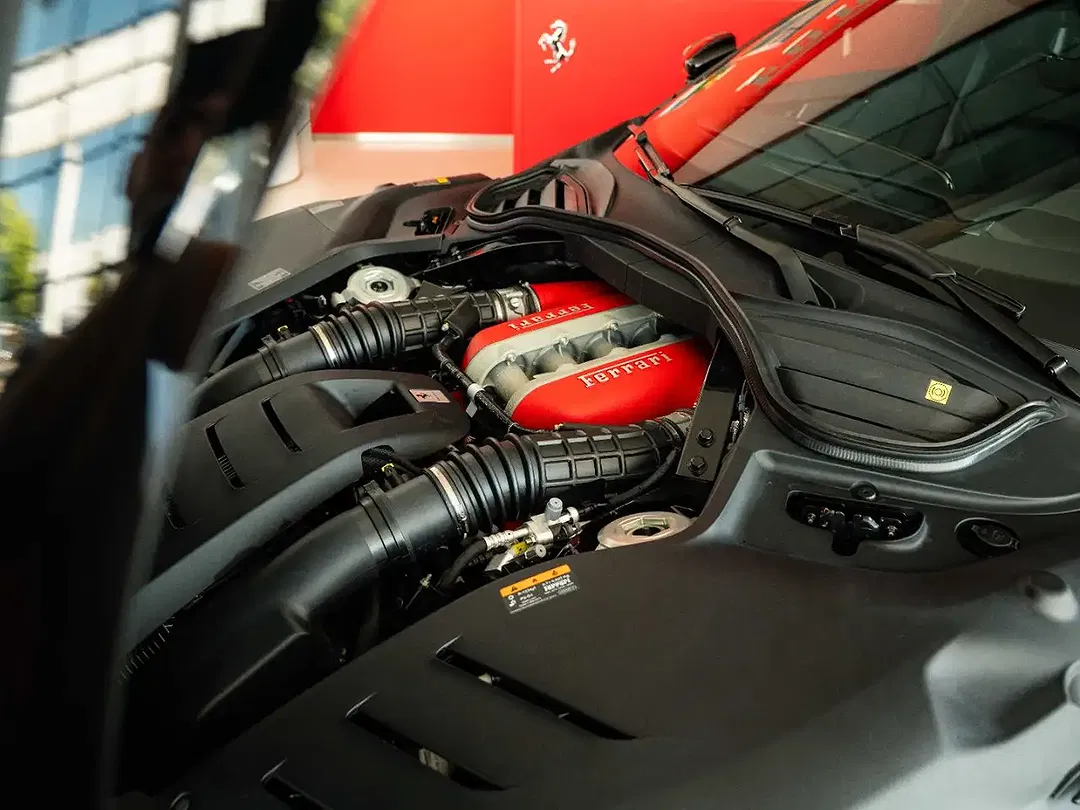 Ferrari Purosangue - Thumbnail 12