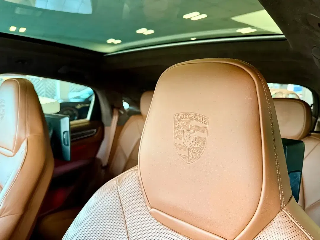 Porsche Cayenne Coupe Edition - Thumbnail 10
