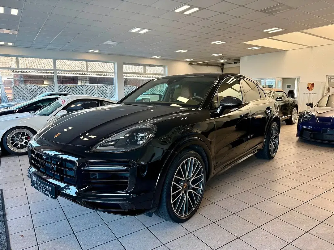 Porsche Cayenne Coupe Edition - Thumbnail 2