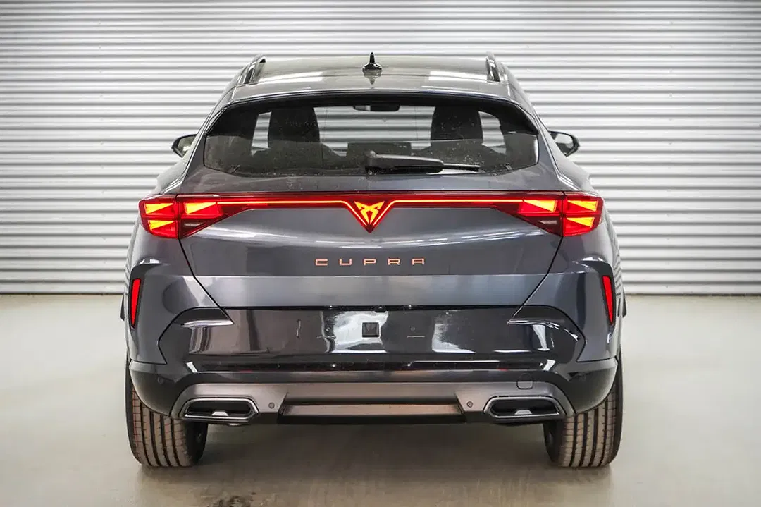 CUPRA Formentor 1.5 eTSI DSG - Thumbnail 4
