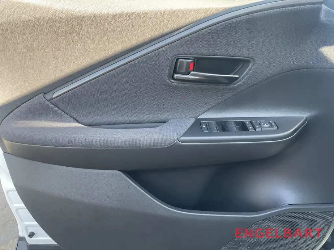 Toyota C-HR Teamplayer - Thumbnail 9