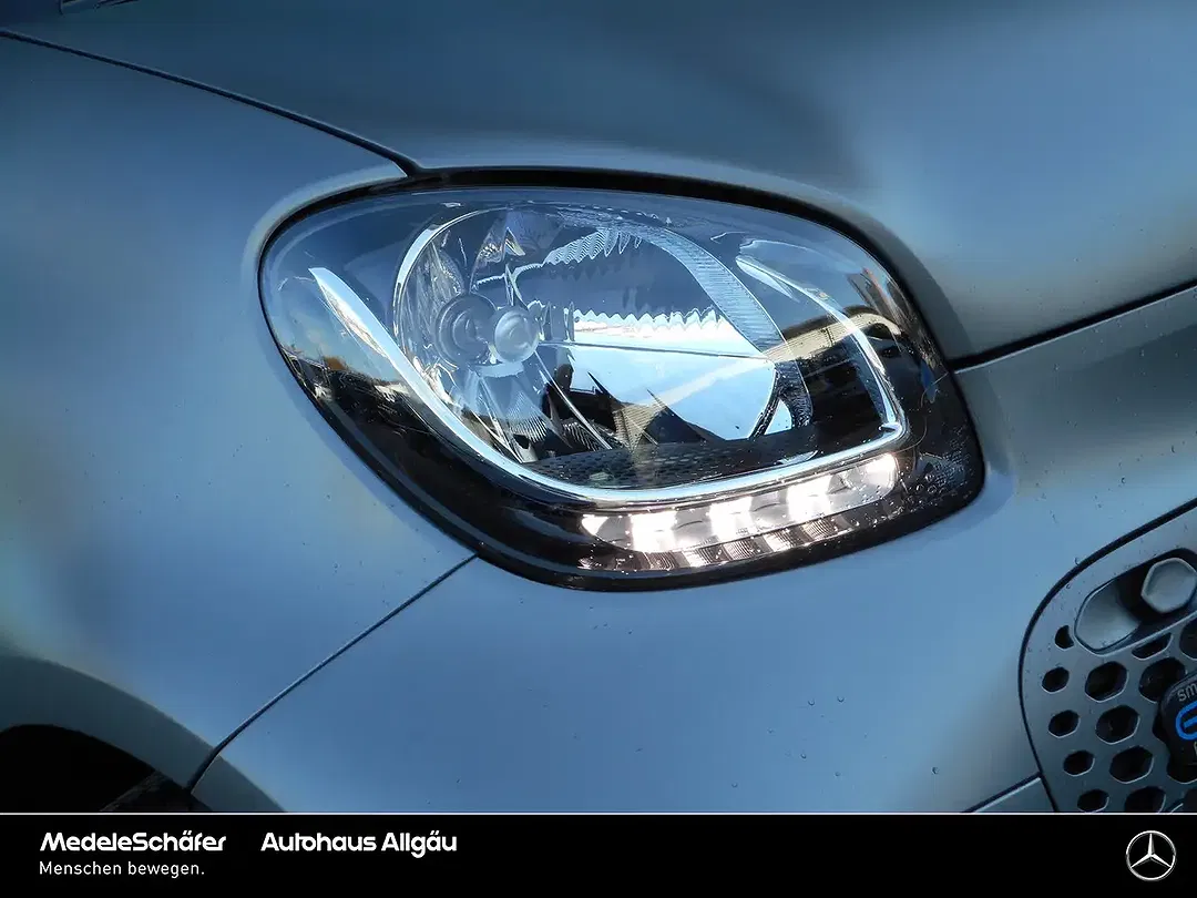 smart forTwo - Thumbnail 11