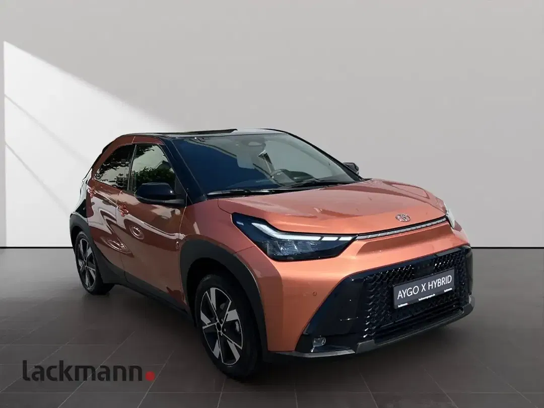 Toyota Aygo X 1.5 Hybrid Teamplayer - Thumbnail 3