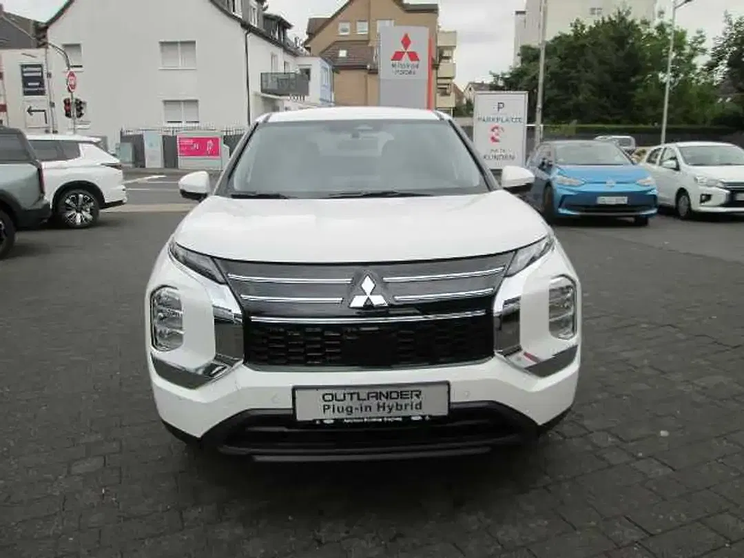 Mitsubishi Outlander 2.4 PHEV Diamant - Thumbnail 3