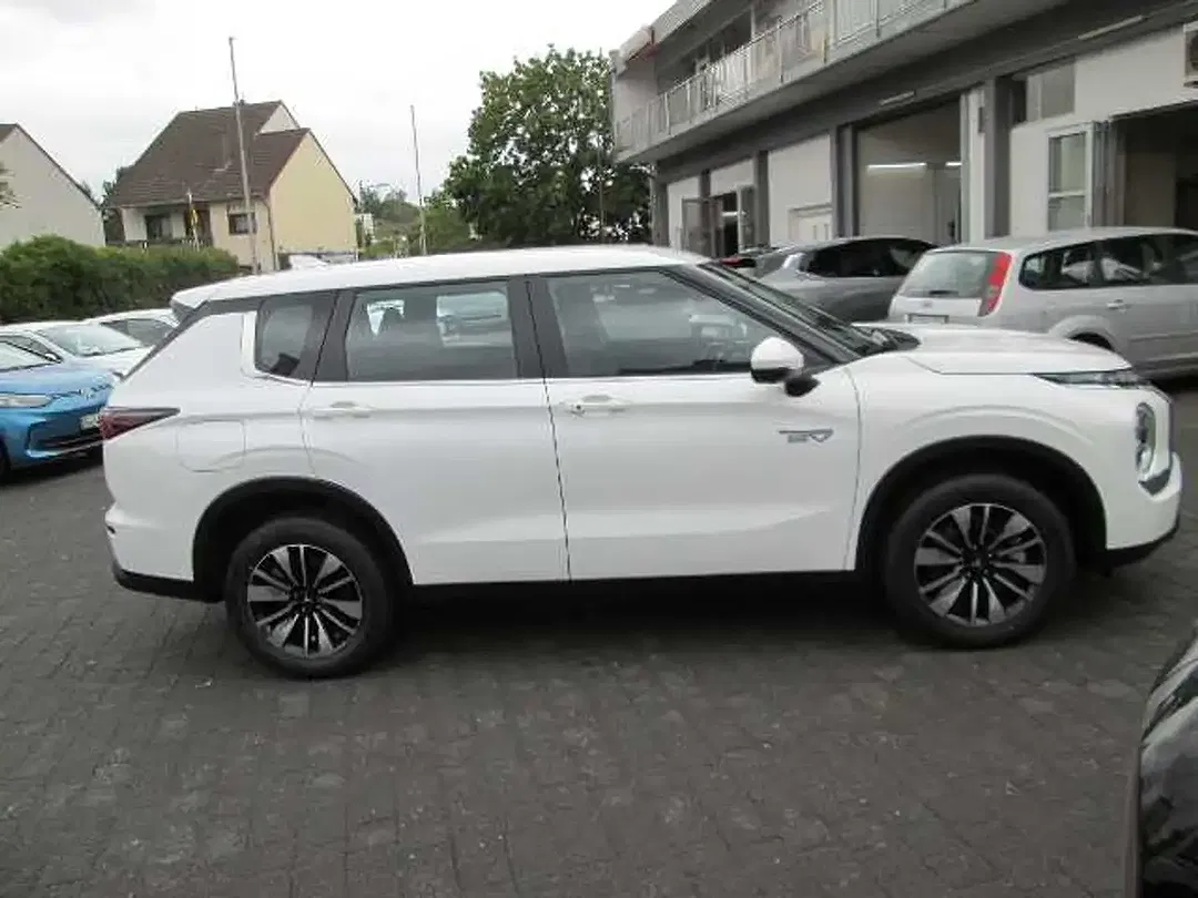 Mitsubishi Outlander 2.4 PHEV Diamant - Thumbnail 5