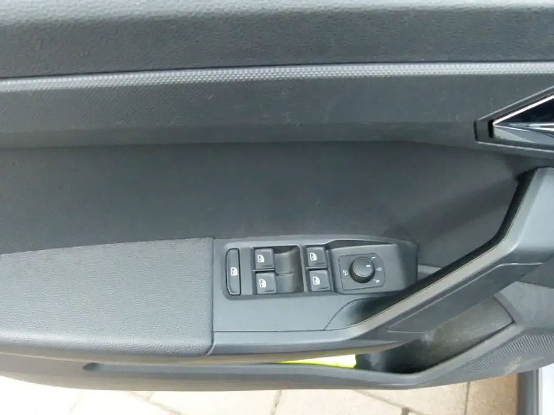 SEAT Arona Style - Thumbnail 10