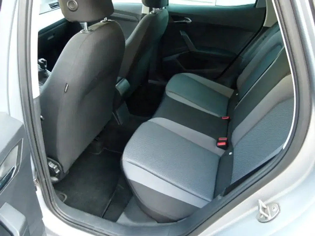 SEAT Arona Style - Thumbnail 13