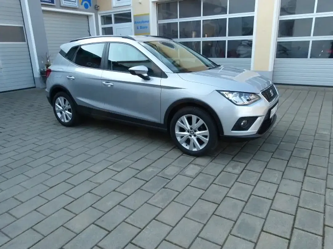 SEAT Arona Style - Thumbnail 8