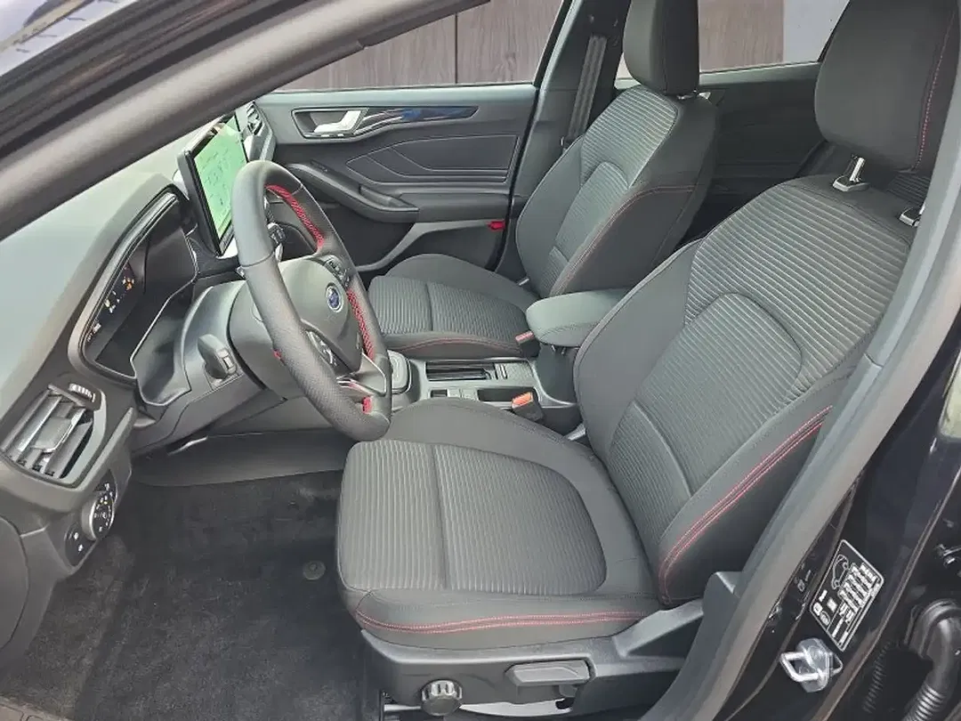 Ford Focus 1.0 AUT ST-Line X - Thumbnail 11