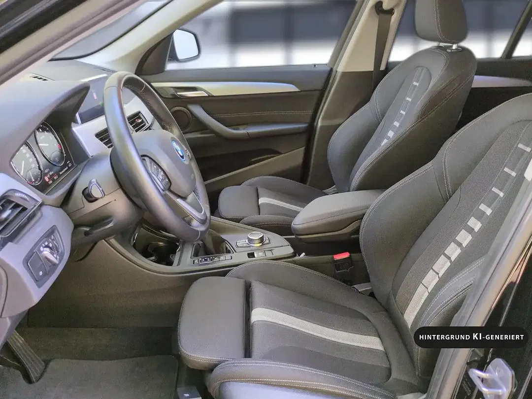 BMW X1 xDrive Advantage - Thumbnail 10