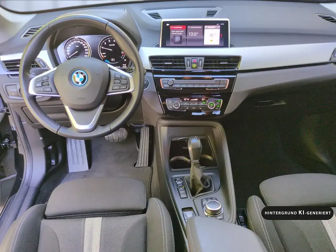 BMW X1 xDrive Advantage - Thumbnail 14