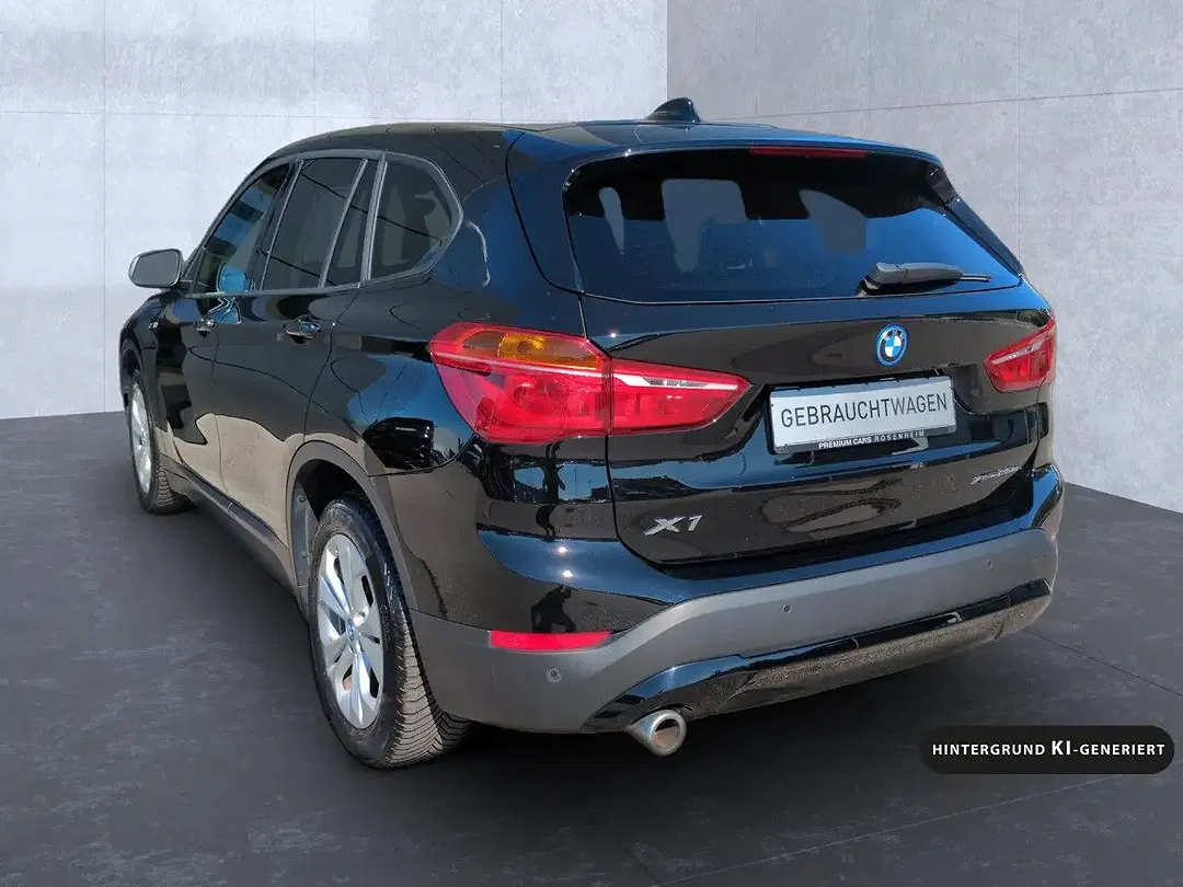 BMW X1 xDrive Advantage - Thumbnail 3