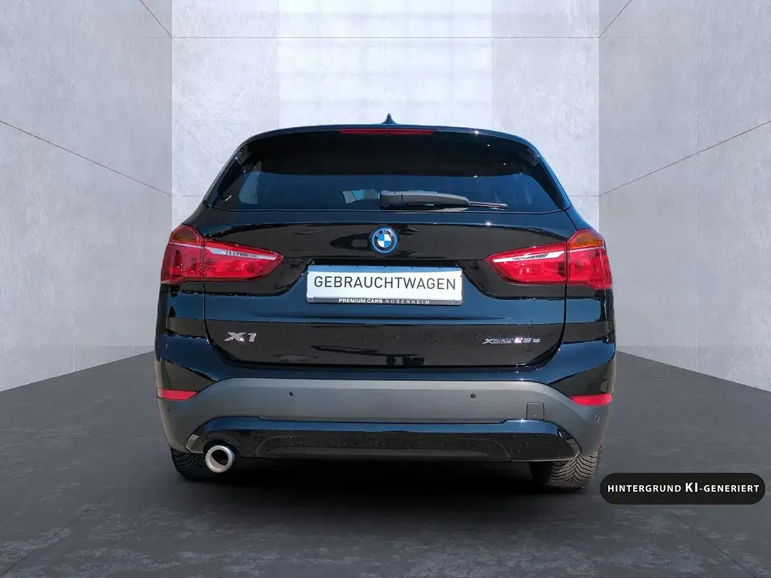 BMW X1 xDrive Advantage - Thumbnail 8