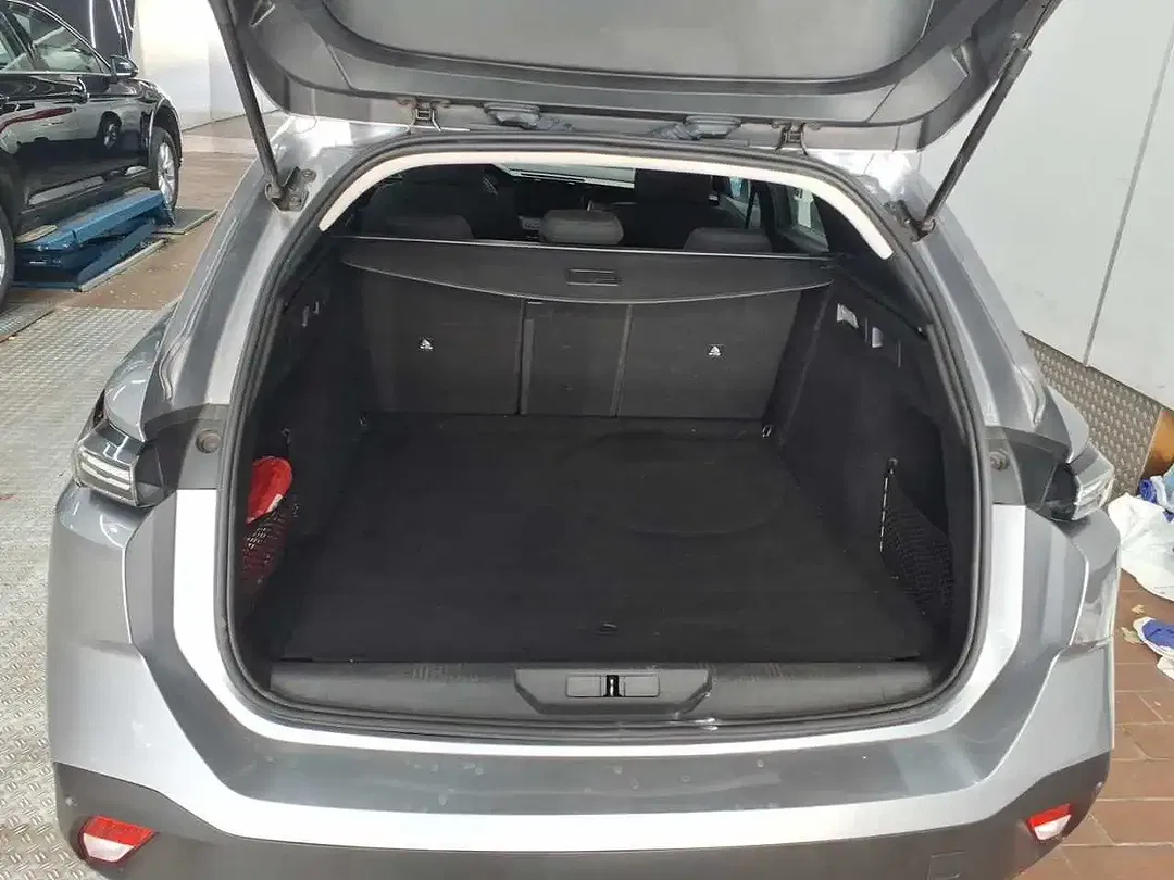 Peugeot 308 130 BlueHDi Active Pack SW - Thumbnail 13