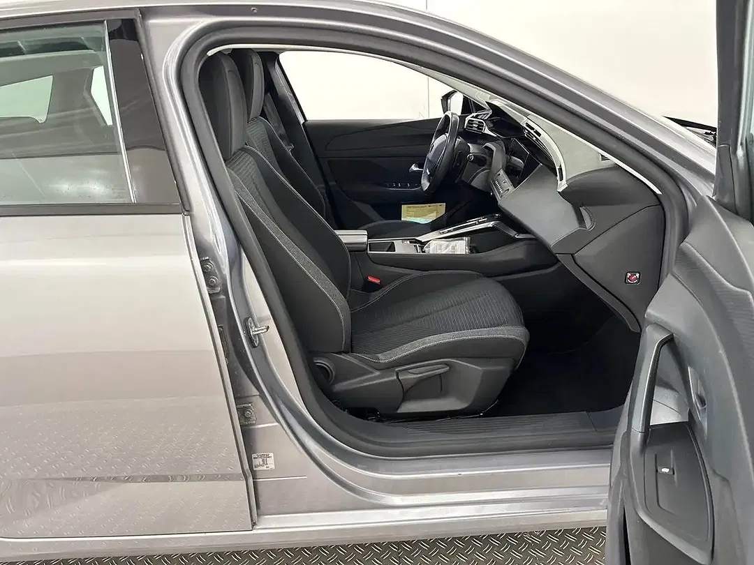 Peugeot 308 130 BlueHDi Active Pack SW - Thumbnail 9