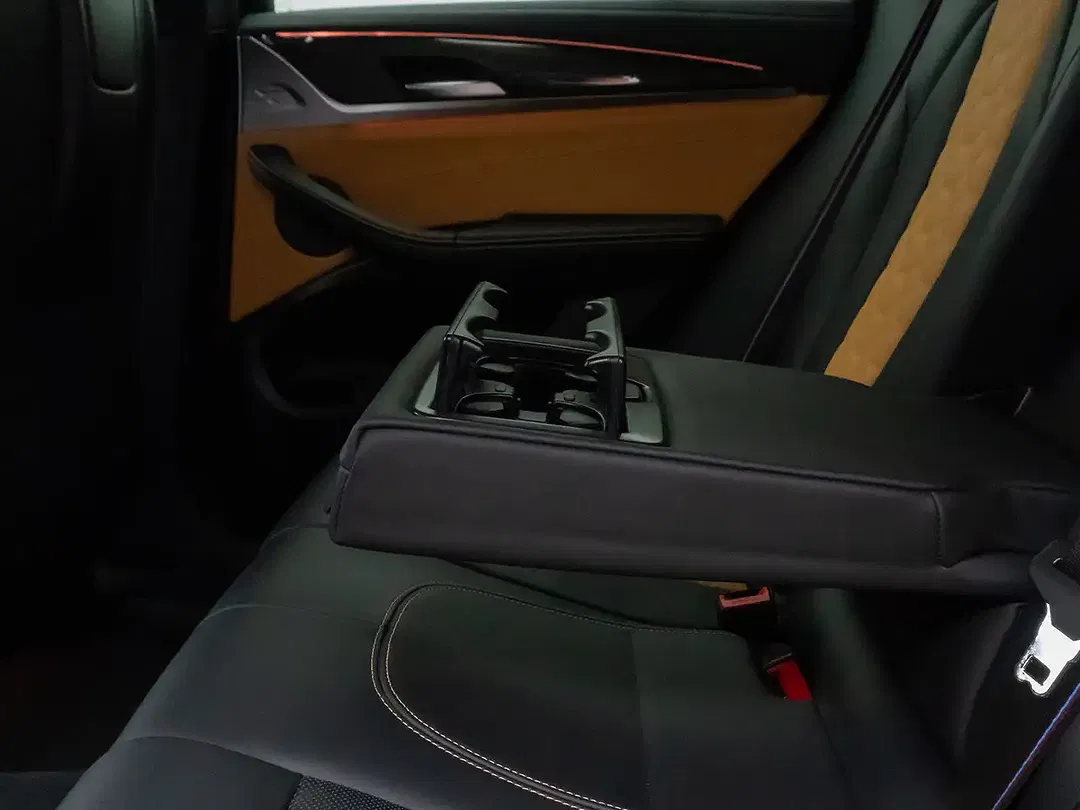 BMW X4 M Competition - Thumbnail 28