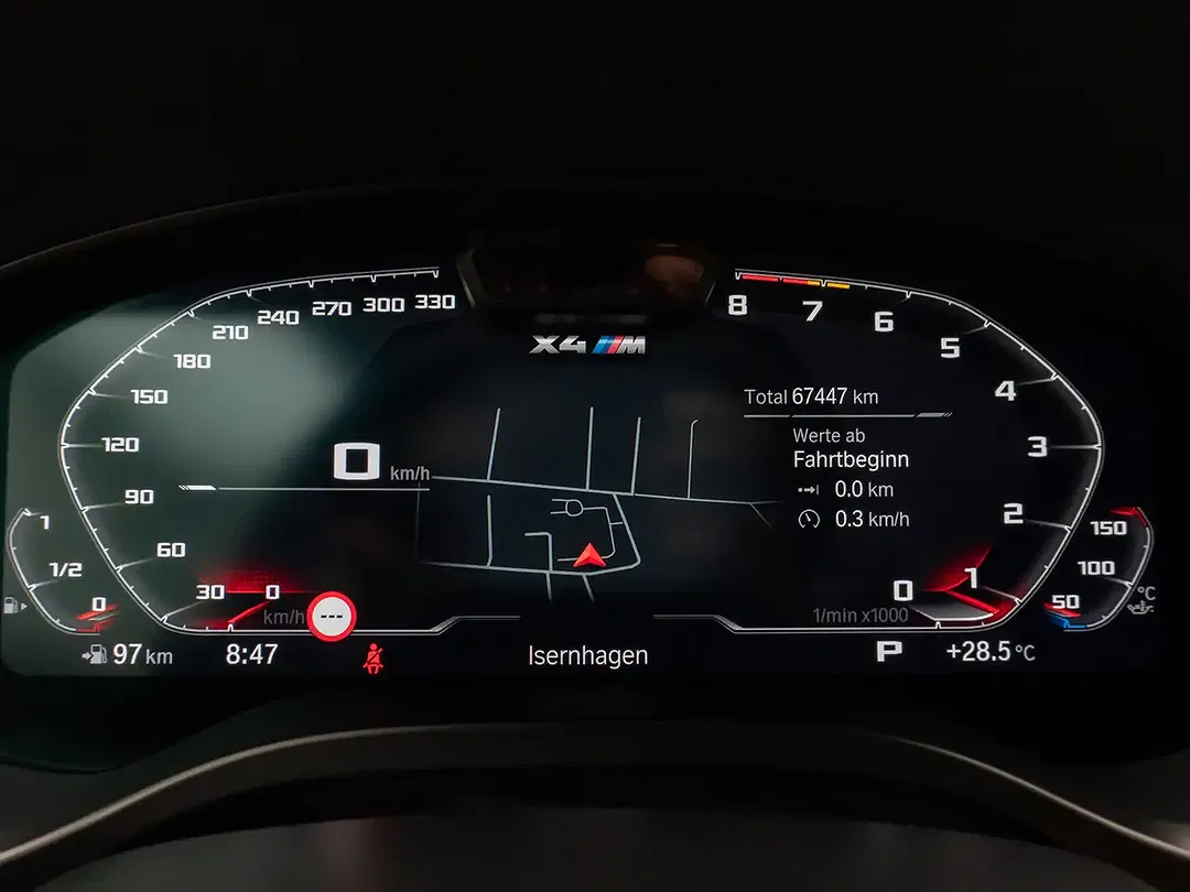 BMW X4 M Competition - Thumbnail 40
