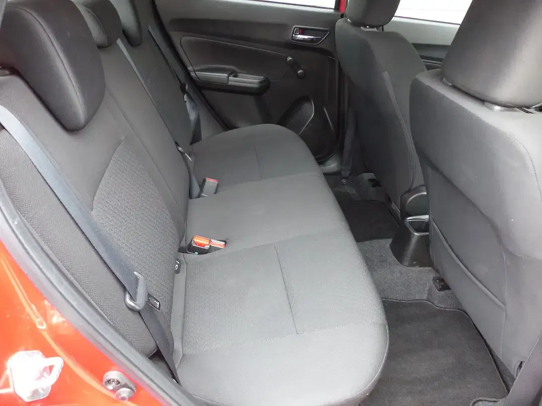 Suzuki Swift Hybrid 1.2 Dualjet - Thumbnail 10