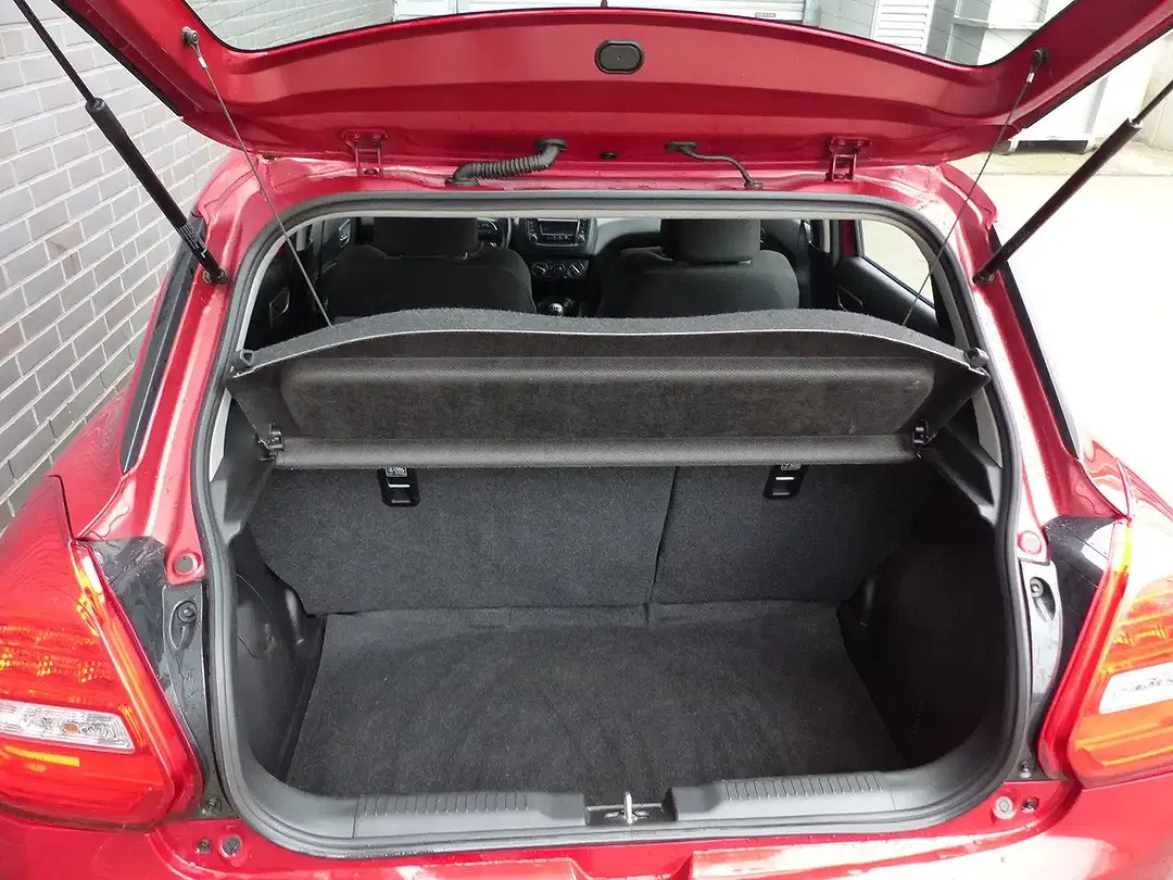 Suzuki Swift Hybrid 1.2 Dualjet - Thumbnail 12