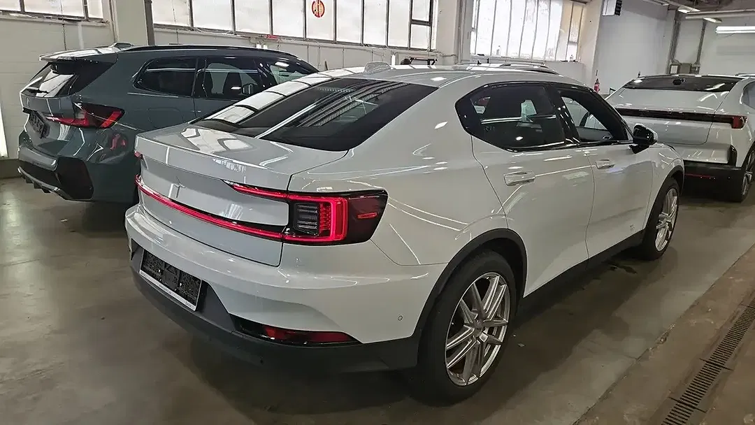Polestar 2 Standard Range - Thumbnail 4