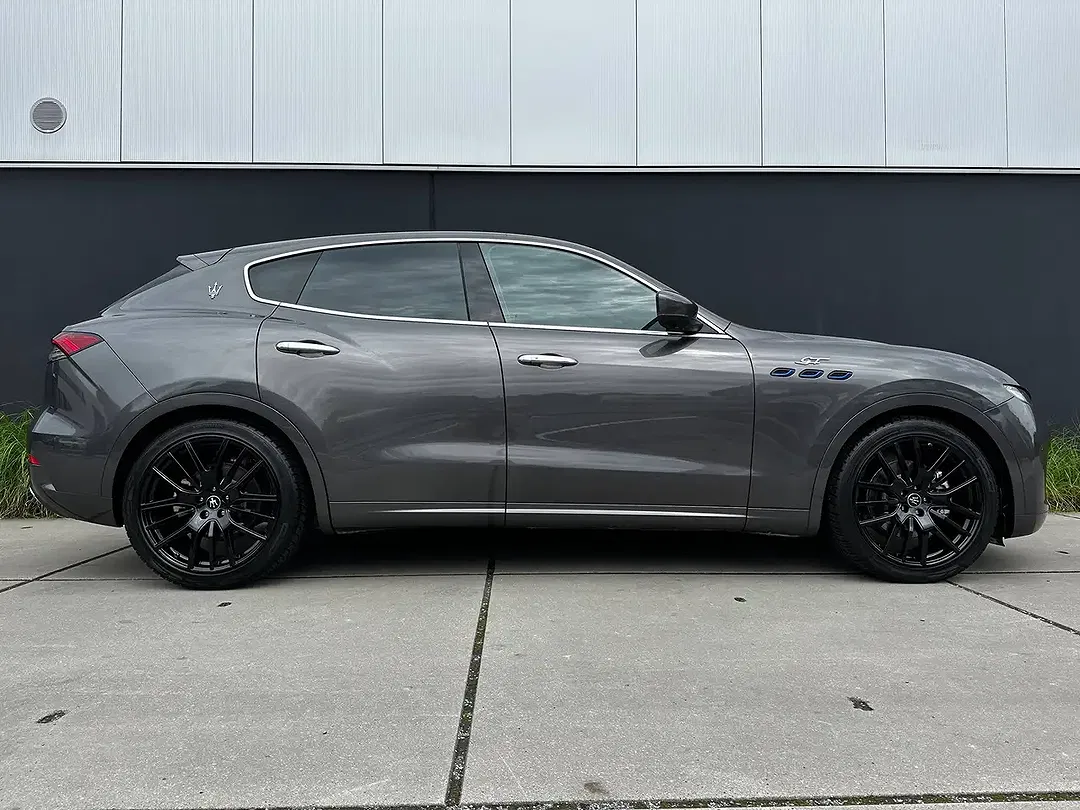 Maserati Levante 2.0 MHEV GT - foto 2