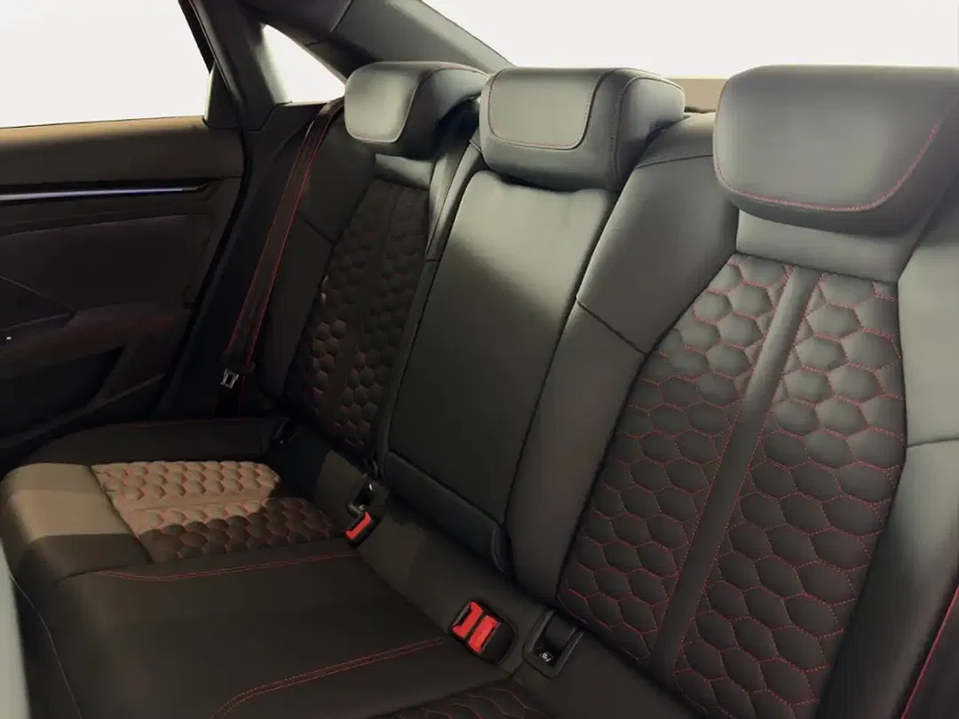 Audi RS3 S tronic - Thumbnail 12