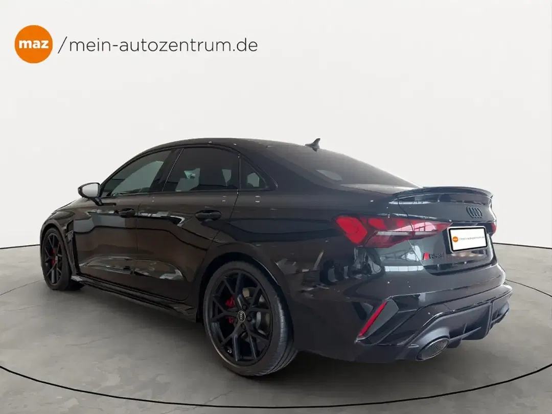 Audi RS3 S tronic - Thumbnail 3