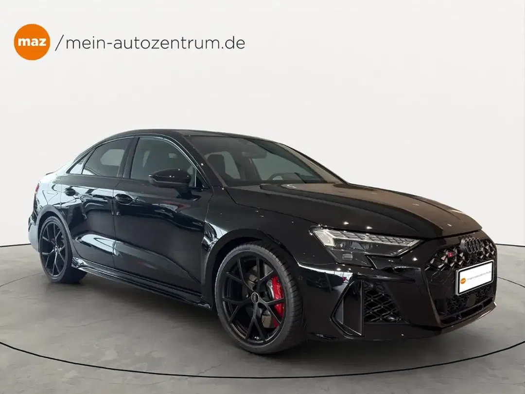 Audi RS3 S tronic - Thumbnail 6