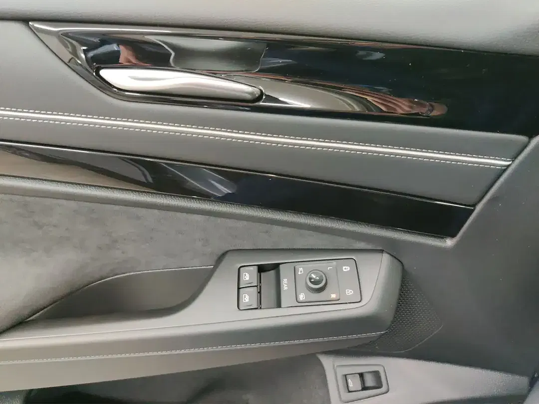 Volkswagen ID.7 Pro IQ.Drive - Thumbnail 9