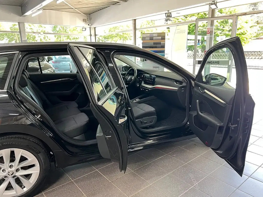 Skoda Octavia 2.0 TDI Combi Style - Thumbnail 14