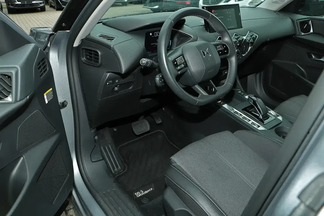 DS Automobiles DS 3 Crossback - Thumbnail 10