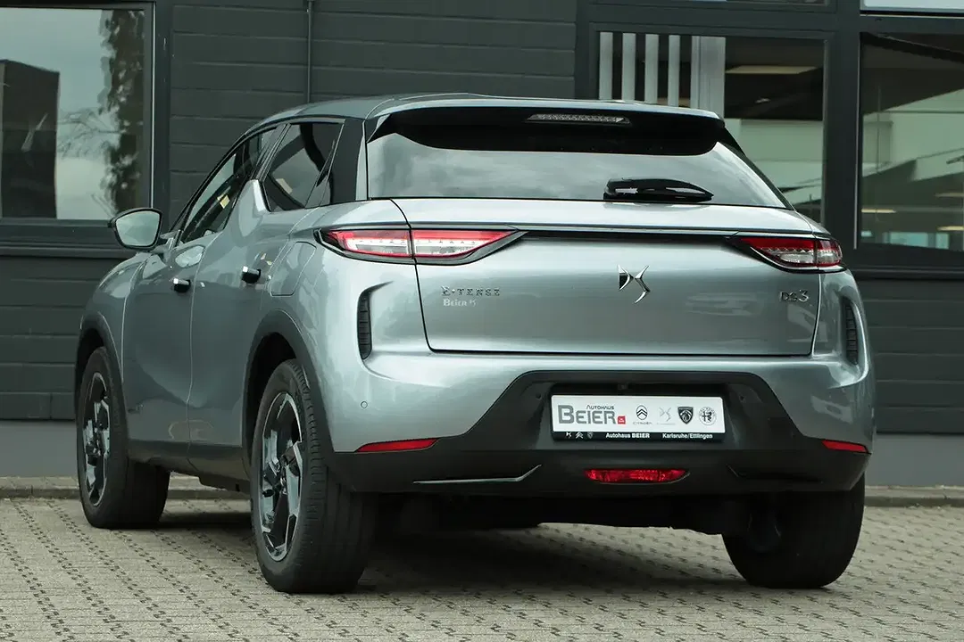 DS Automobiles DS 3 Crossback - Thumbnail 3