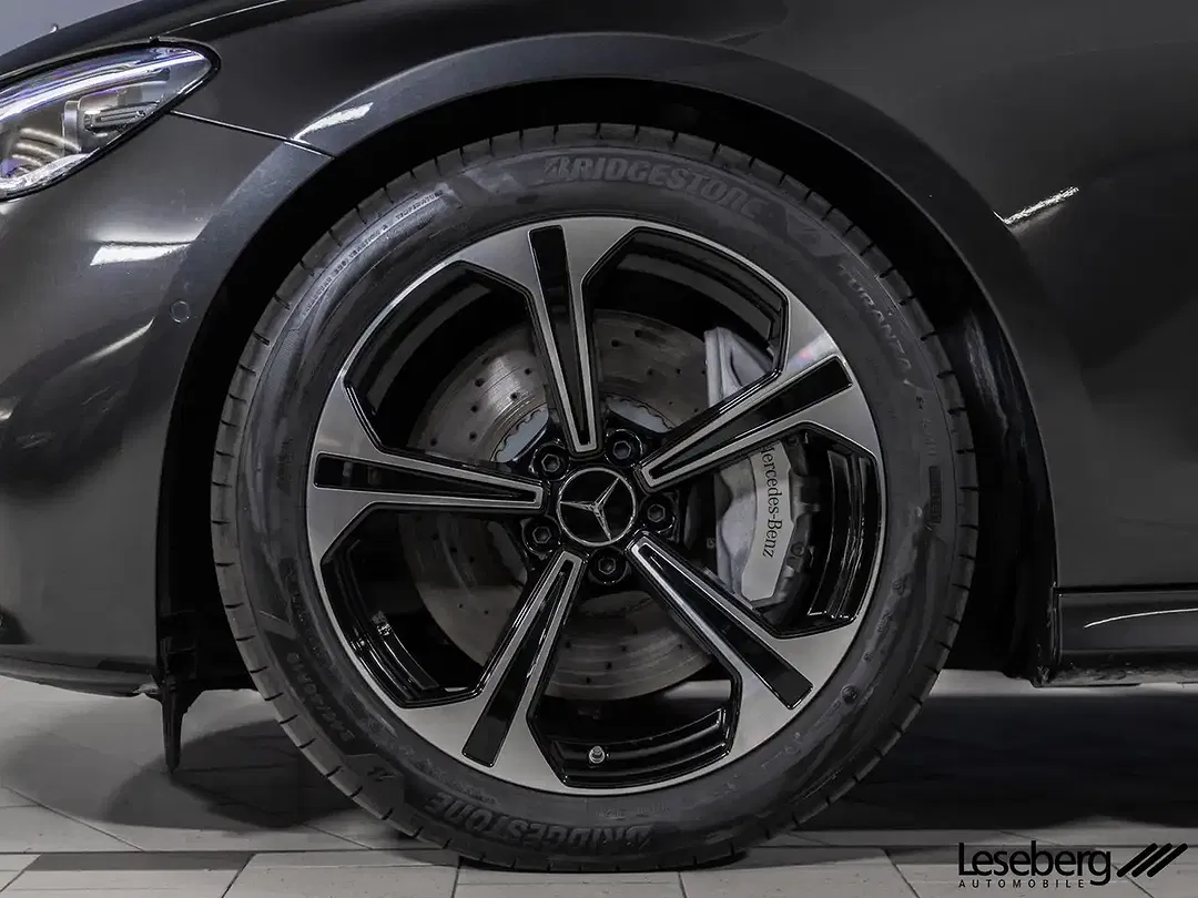 Mercedes-Benz E 300 4MATIC Exclusive - Thumbnail 7
