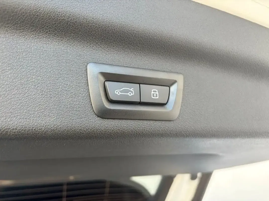 BMW X1 sDrive - Thumbnail 14