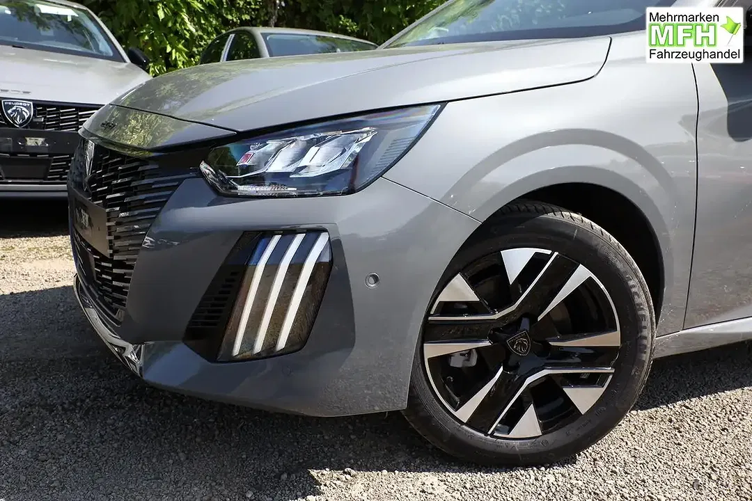 Peugeot 208 Allure - Thumbnail 4