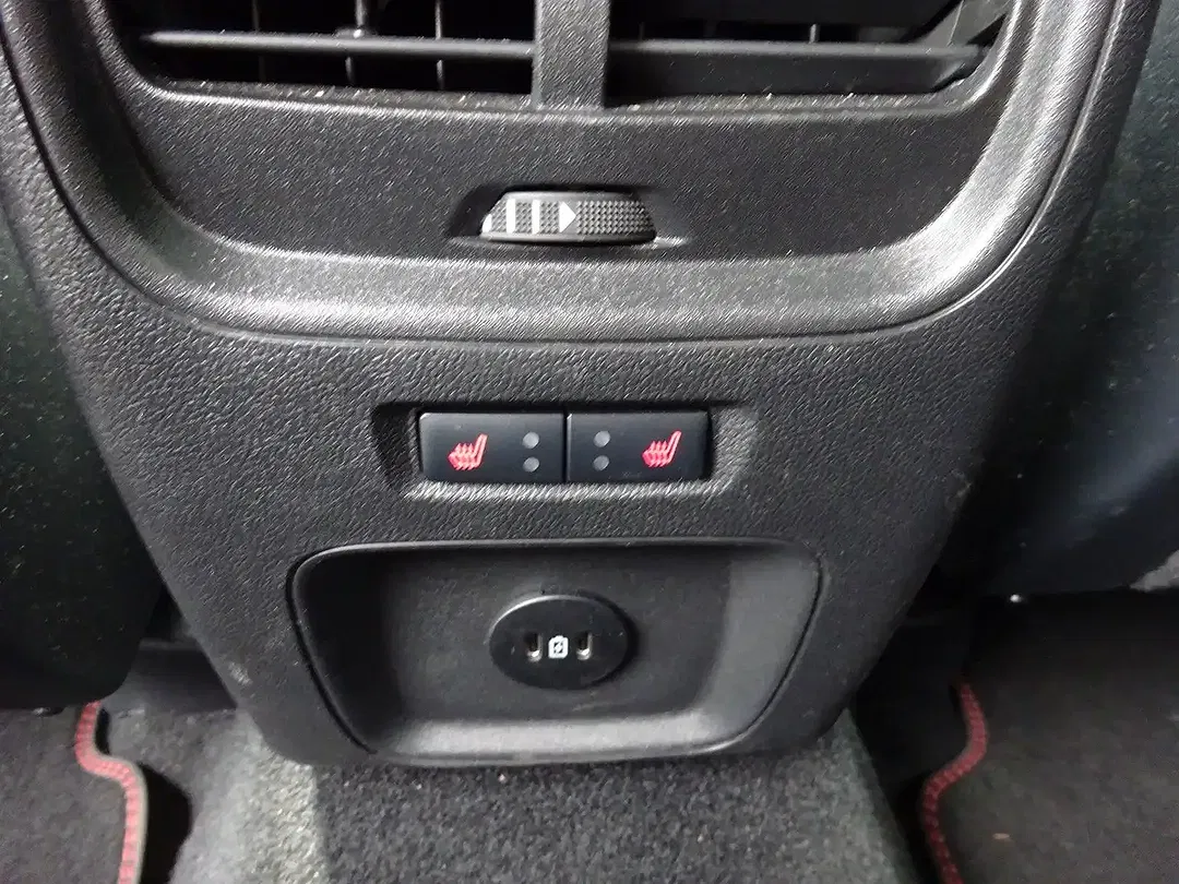 Ford Kuga ST-Line X - Thumbnail 14