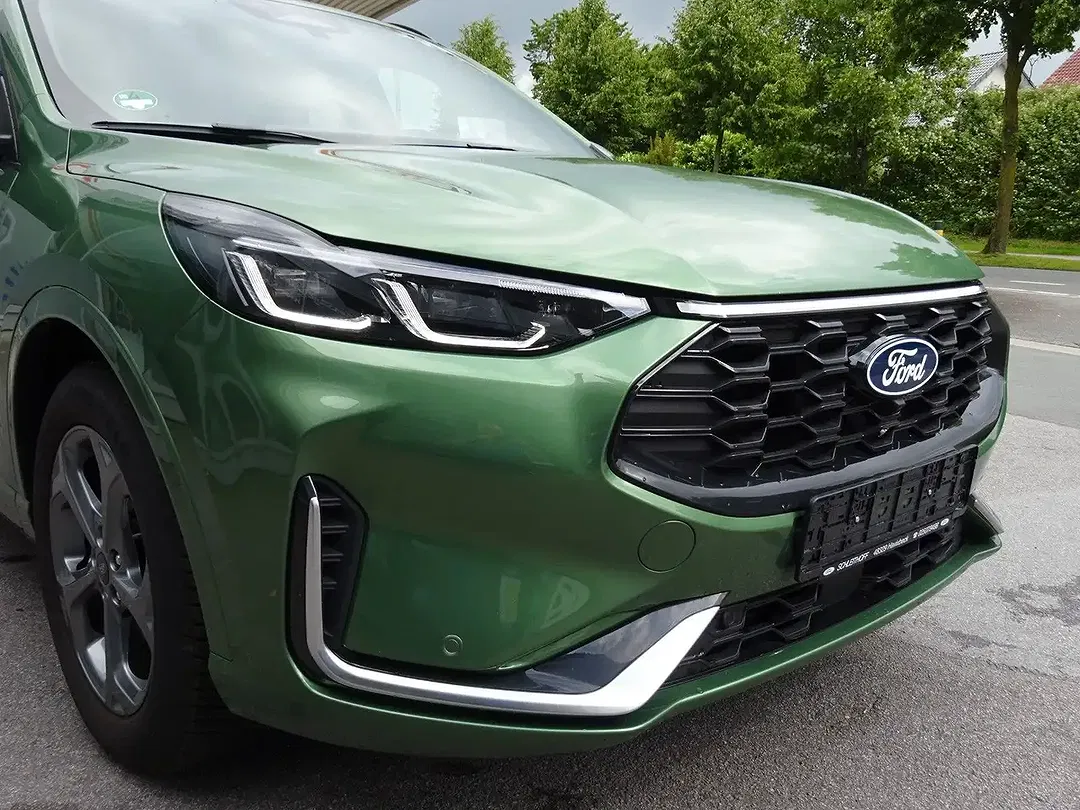 Ford Kuga ST-Line X - Thumbnail 4