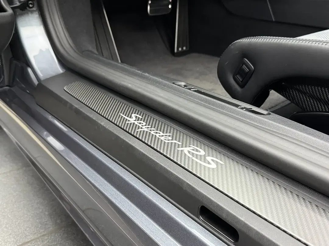 Porsche 718 Spyder RS Weissach - Thumbnail 19