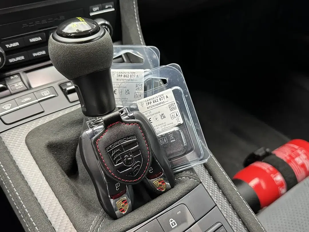 Porsche 718 Spyder RS Weissach - Thumbnail 20