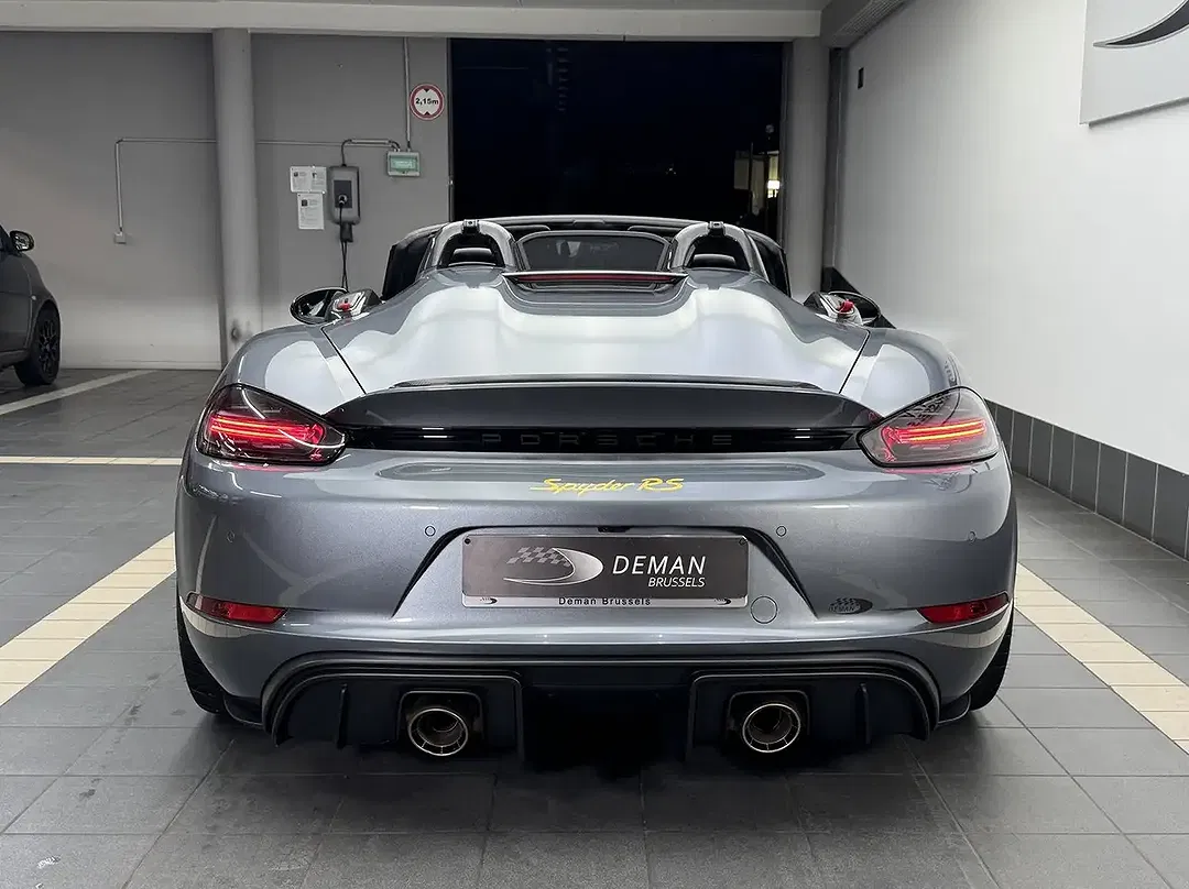 Porsche 718 Spyder RS Weissach - Thumbnail 6