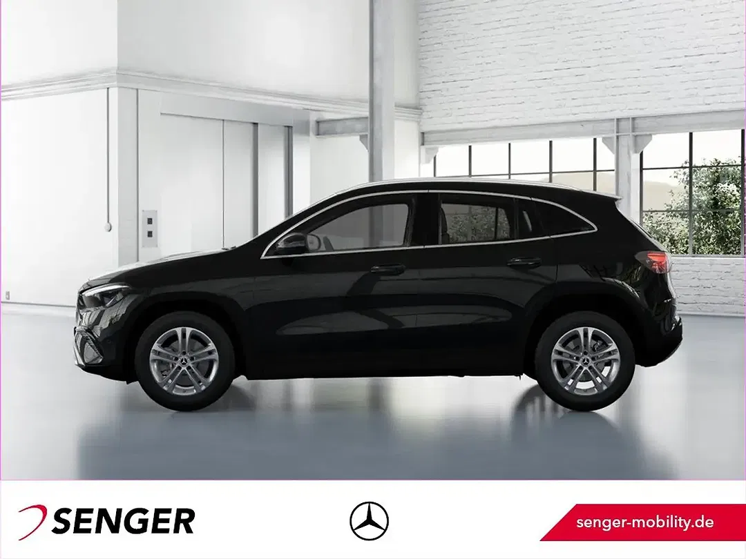 Mercedes-Benz GLA 200 - Thumbnail 2